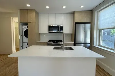 26 Bradlee Rd #405