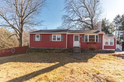 384 Wilson Street 1