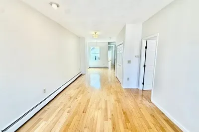 157 Salem St #5