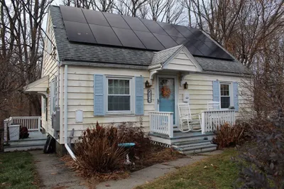 25 Ridgewood Rd 1