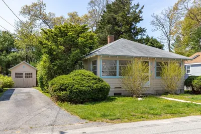 40 Silver Beach Ave