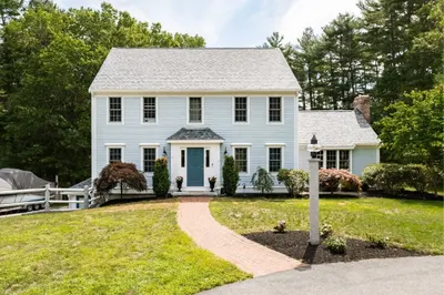17 Gardner Rd