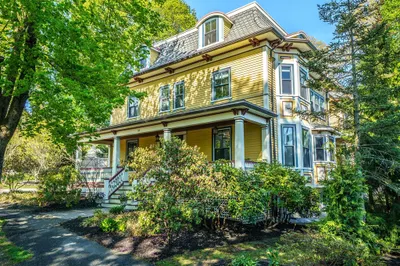 32 Chesley Road 1