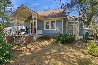 64 Winthrop St