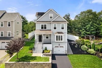 21 Eagle St 1