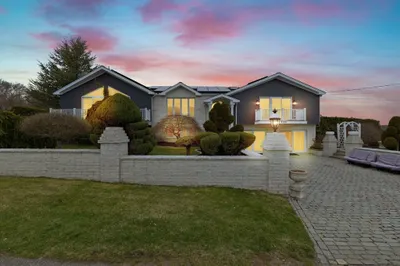 104 Randall Shea Dr 1