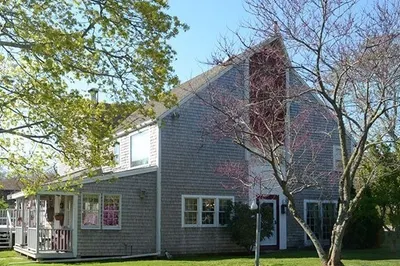 660 Main Street 1