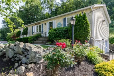 138 Country Lane 1
