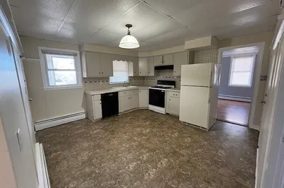 345 Pawtucket Ave #1L 1