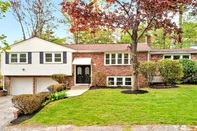 6 Sunset Dr 1