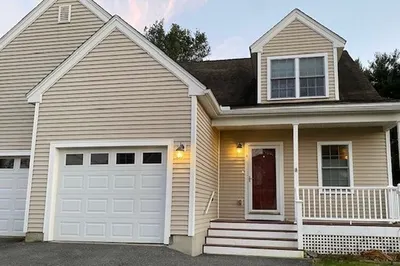 4 Jeannette Way