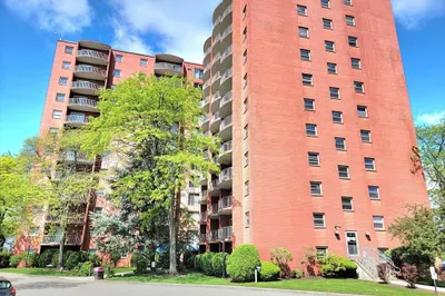 115 W Squantum St #1011