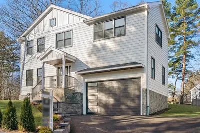 951 Walnut Street