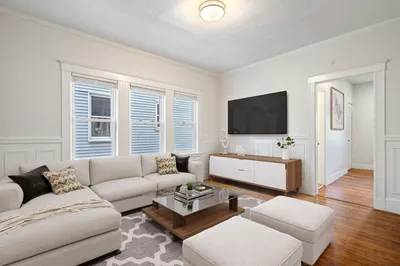 60 Lithgow Street #1 1