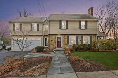 29 Allen Rd