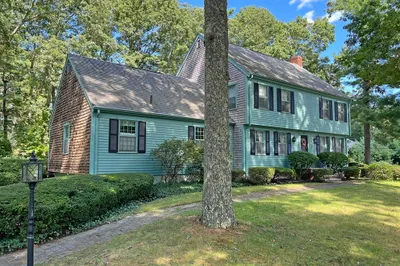 5 Hunters Ln 1