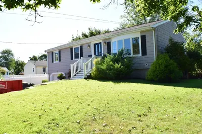 109 Homer Dr 1