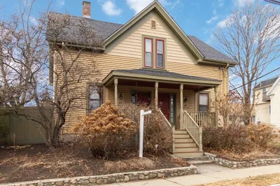 63 Pond St #63 1
