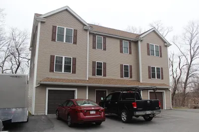18 Lowe St #18 1