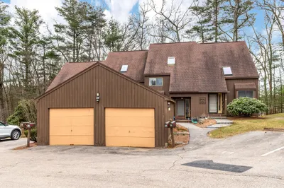 16 Redwood Cir #16 1