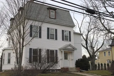 25 Paul St #1