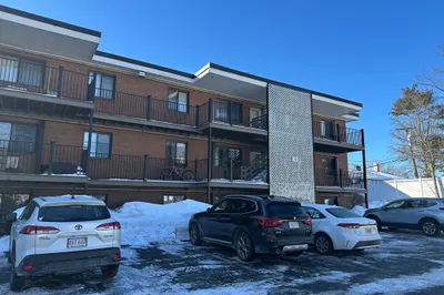3 Arizona Terrace #4