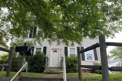 318 Elm St #3