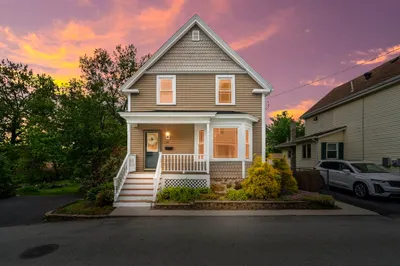 19 Brown Ct 1