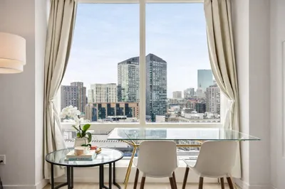 1 Franklin St #2014