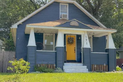 171 Warrenton St 1