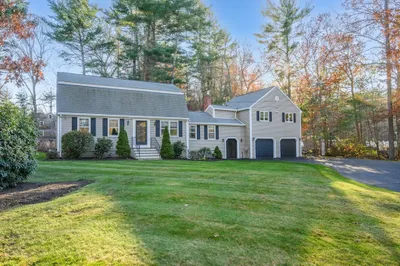 31 Hillcrest Dr 1