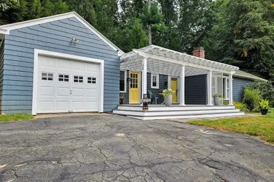 58 George Loomis Rd