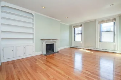 275 Beacon St #3B
