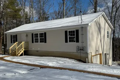 51 Cathy Ln 1
