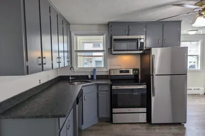 58 E Main St #1R