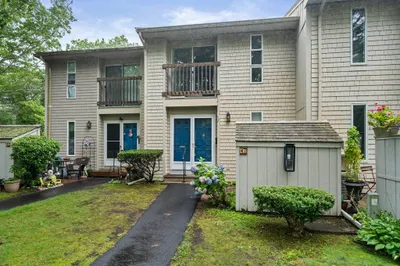 300 Buck Island Rd #13B 1