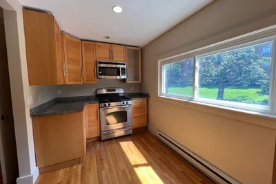 76 Chestnut Street #2
