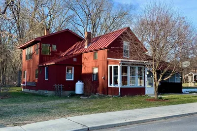 5 Warner St