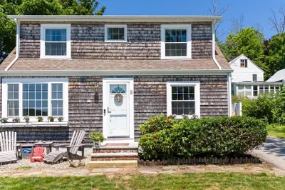2 Bancroft Ln 1