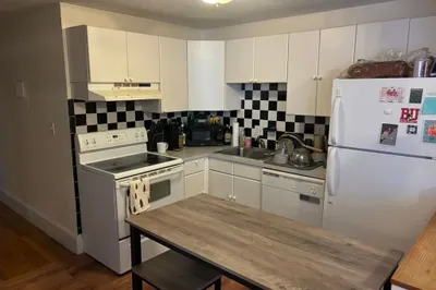 499 Park Drive #3 1