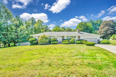 17 Hallen Ave 1