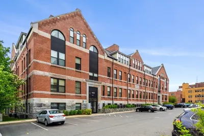 1022 Hancock St #12 1