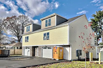 12 Dyer St #12 1