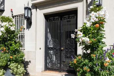 172 Beacon St #3