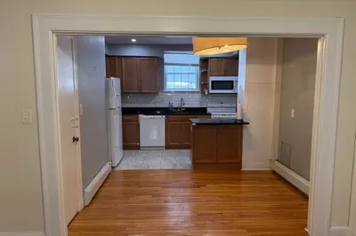 159 Saint Paul St #1