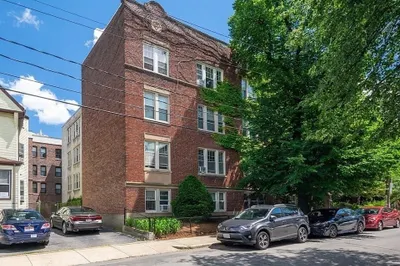 97 Chester St #C2