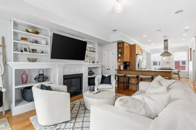 180 Gold St #5