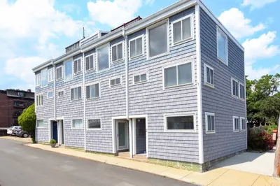 2 Ferry Street #2