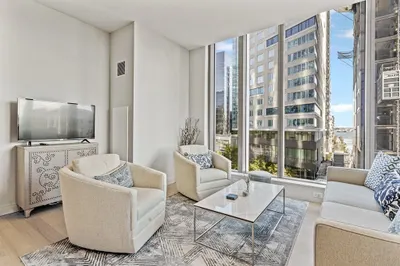 133 Seaport Blvd #510 1