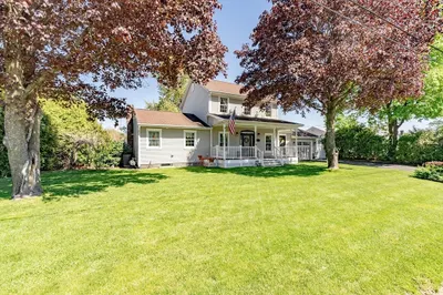 9 Beachside Dr 1